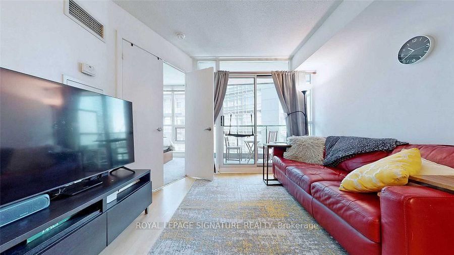 Condo for lease at 1411-600 Fleet Street, Toronto, Niagara, M5V 1B7 - MLS: C12123684