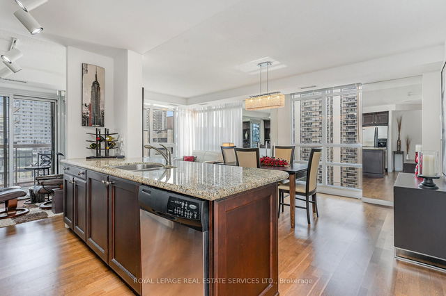 1203 - 900 Mount Pleasant Road