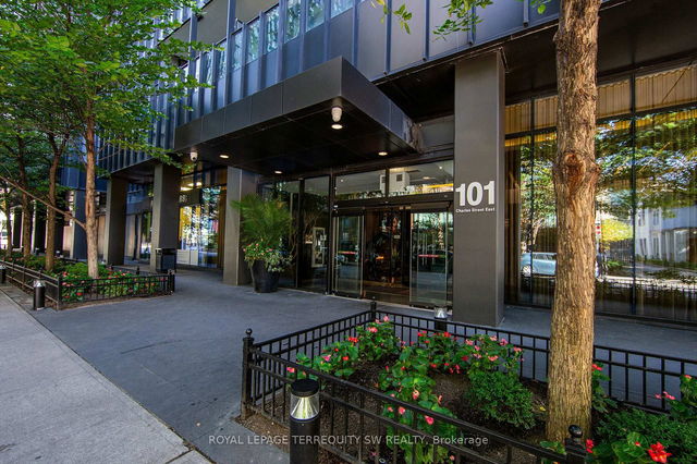 4010 - 101 Charles Street