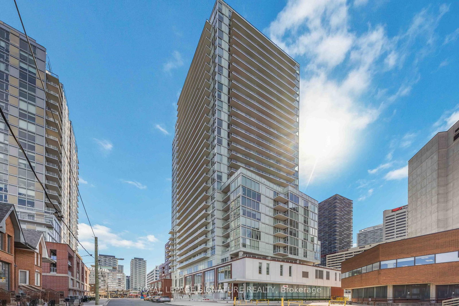 Condo leased at 2404-33 Helendale Avenue, Toronto, Yonge-Eglinton, M4R 0A4 - MLS: C12123847
