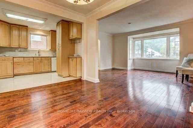 102 Mcgillivray Avenue