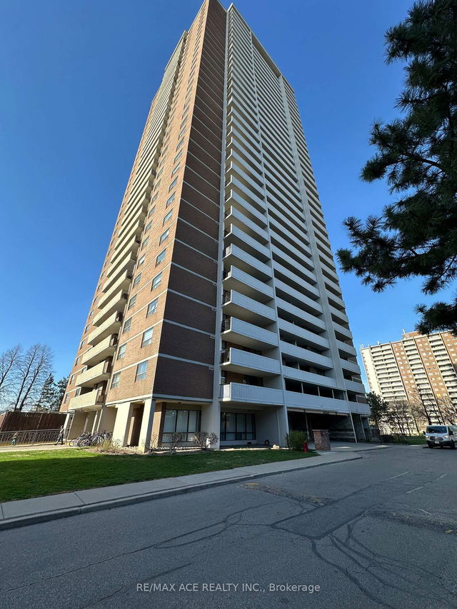 1504 - 10 Tangreen Court