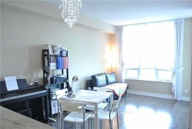 614 - 20 Bloorview Place