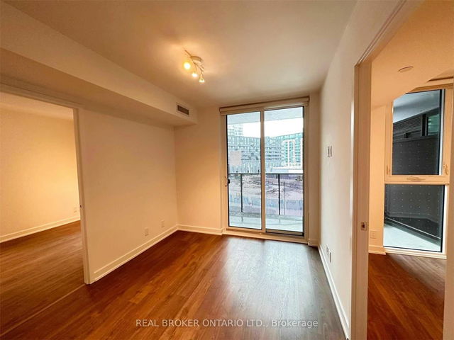 307 - 30 Tretti Way