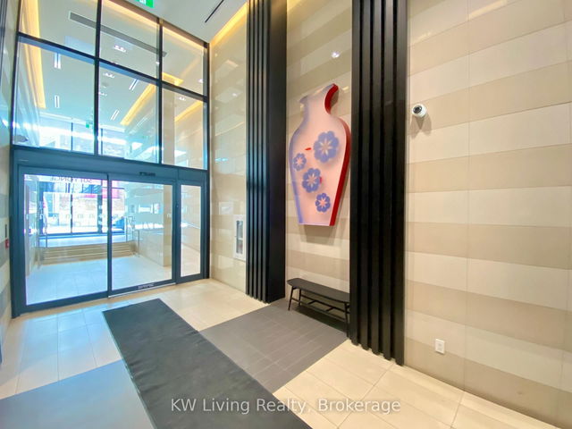 4109 - 501 Yonge Street