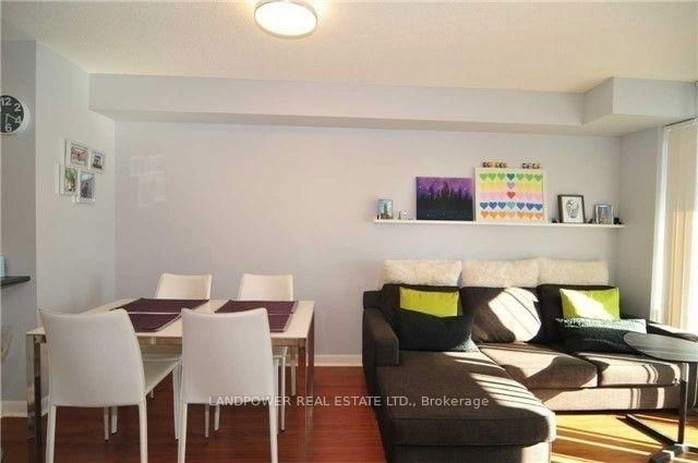 2307 - 4978 Yonge Street