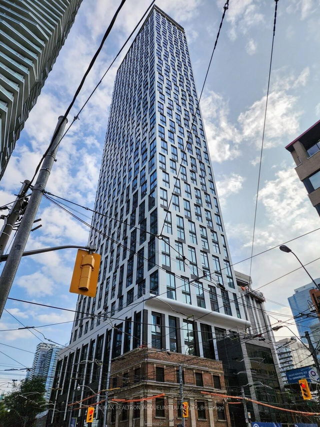 1908 - 252 Church Street