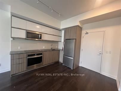 home for lease on 209-10 deerlick Court