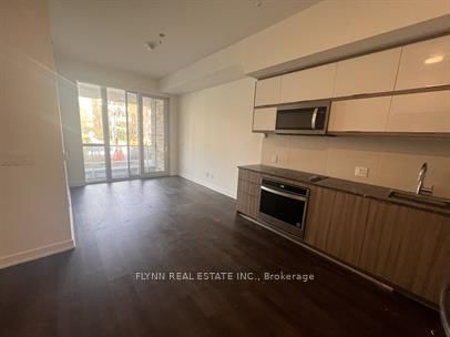 209 - 10 deerlick Court