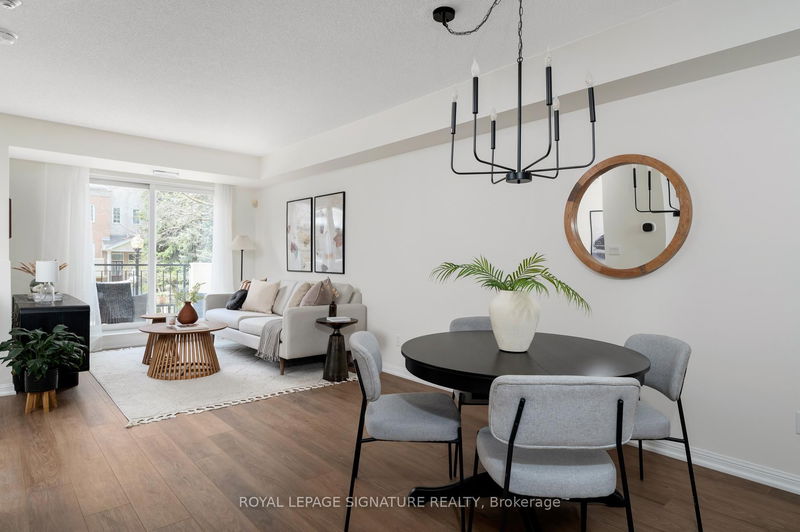 617 Grandview Way, Toronto - Willowdale East image-0-0