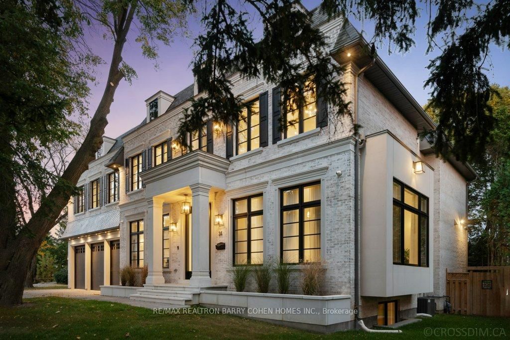 Detached House for sale at 34 Greengate Road, Toronto, Banbury-Don Mills, M3B 1E8 - MLS: C12124225