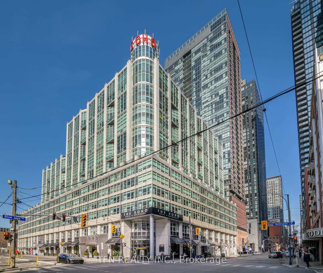 918 - 36 Blue Jays Way