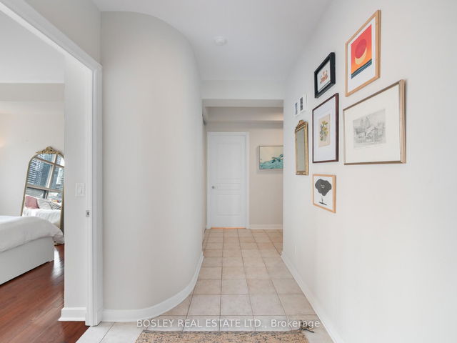 715 - 438 Richmond Street