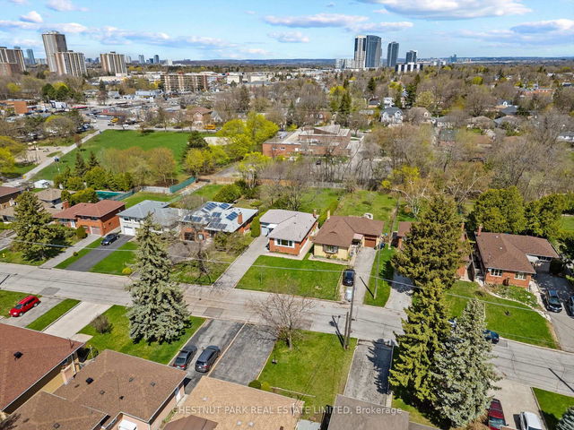 16 Everingham Court