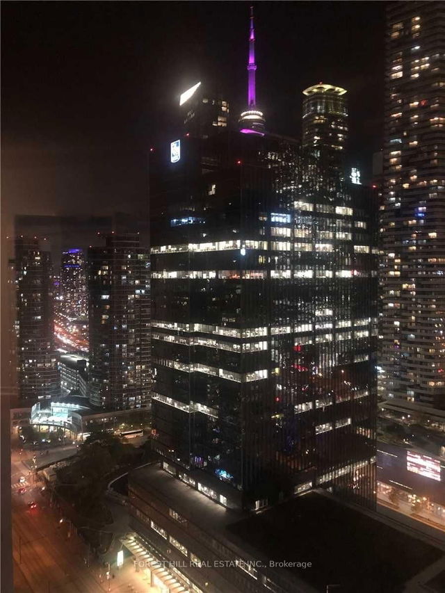 3407 - 33 Harbour Square