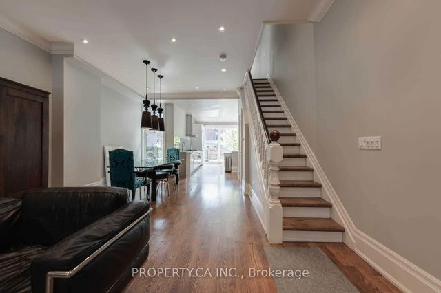 9 Mackenzie Crescent