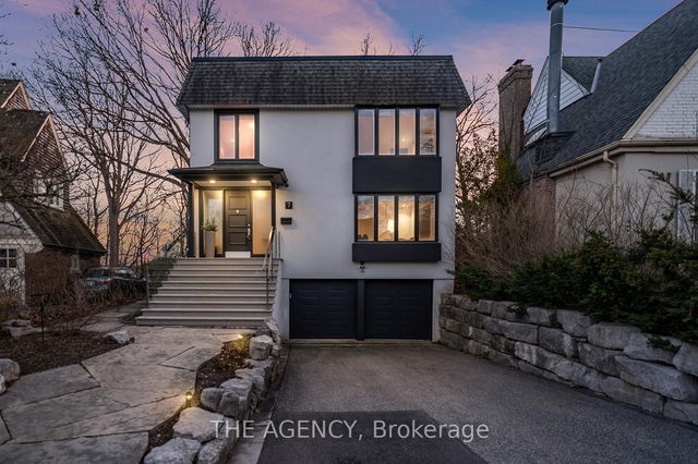 7 Douglas Crescent