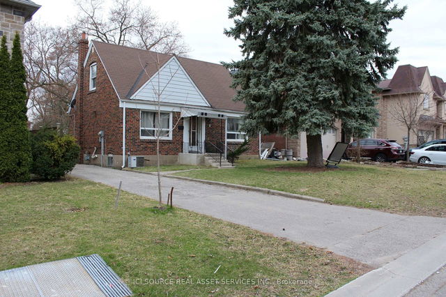 8 Talbot Road