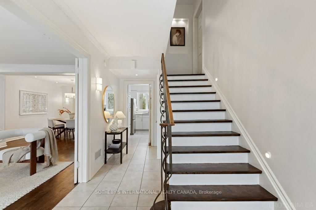 Detached House for sale at 180 Moore Avenue, Toronto, Rosedale-Moore Park, M4T 1V8 - MLS: C12125180
