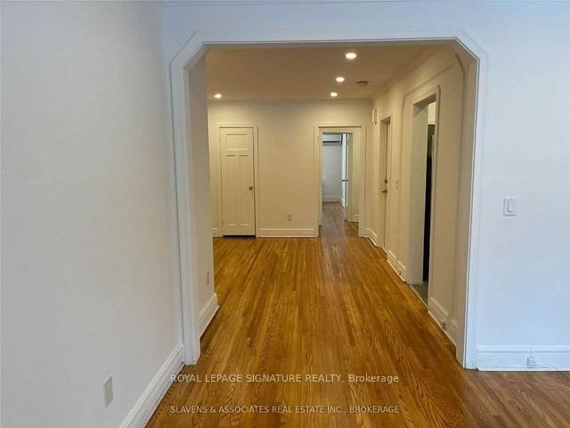 Main - 95 Braemar Avenue