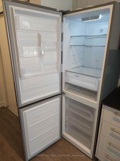 Unit TH16 — 871 Sheppard Ave, Toronto - Clanton Park image-0-2
