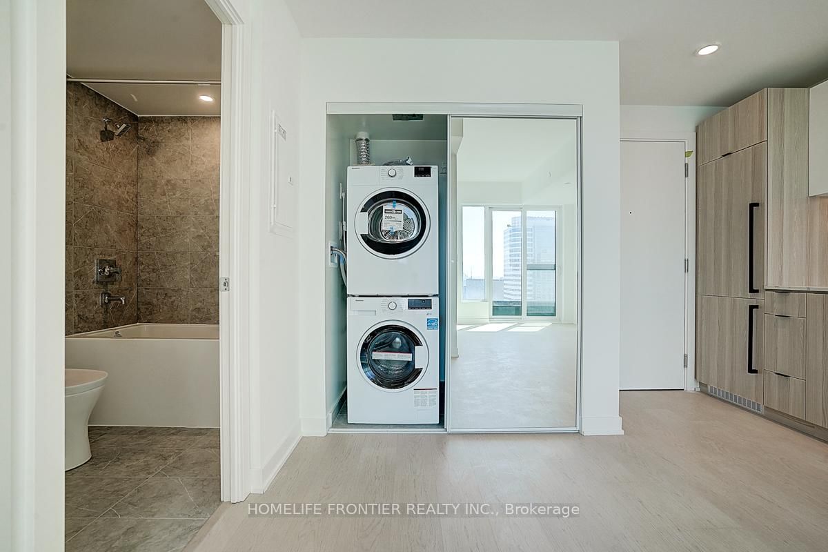 252 Church Street, Unit 4016 - Photo 17