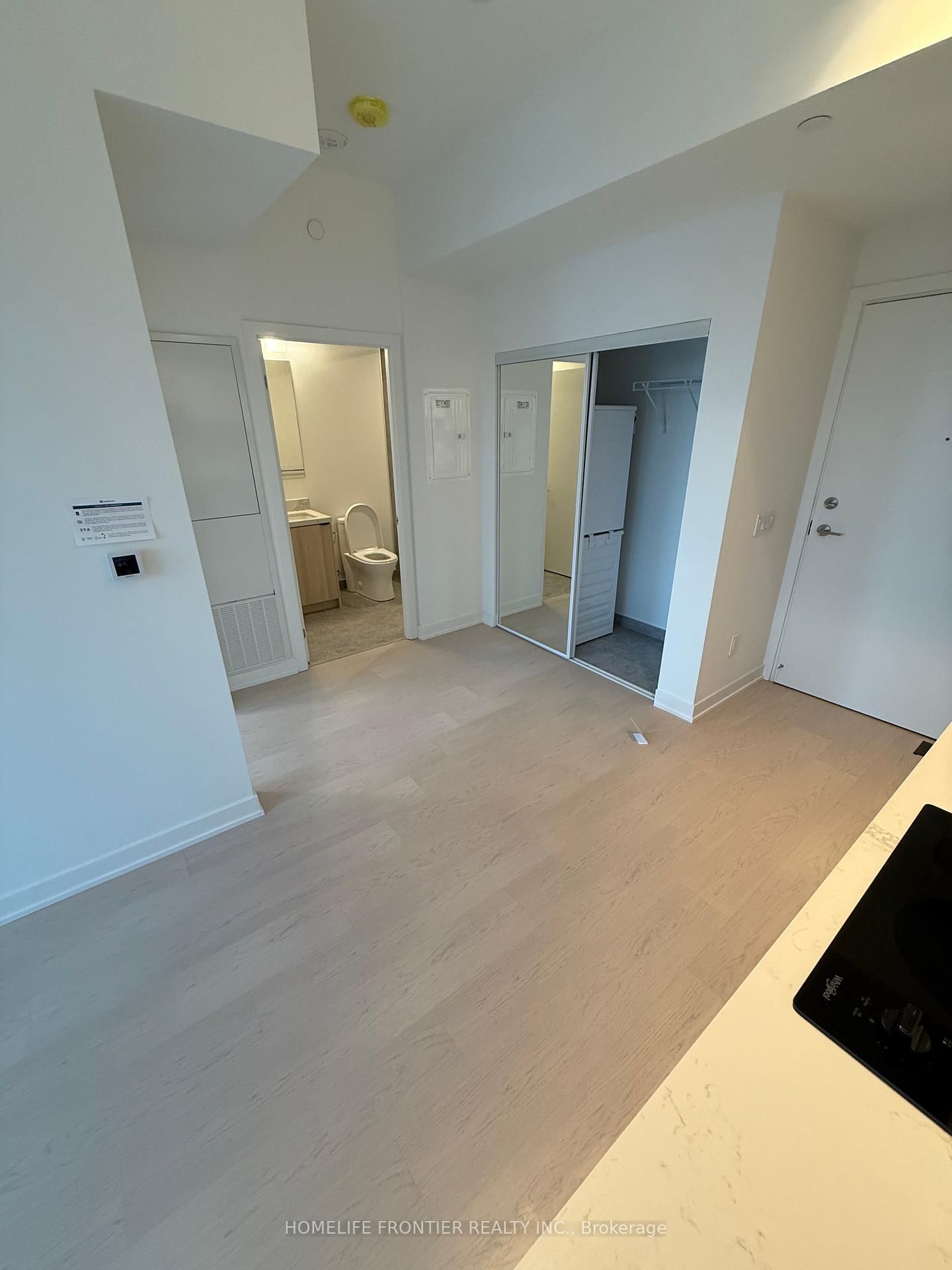 252 Church Street, Unit 4016 - Photo 22