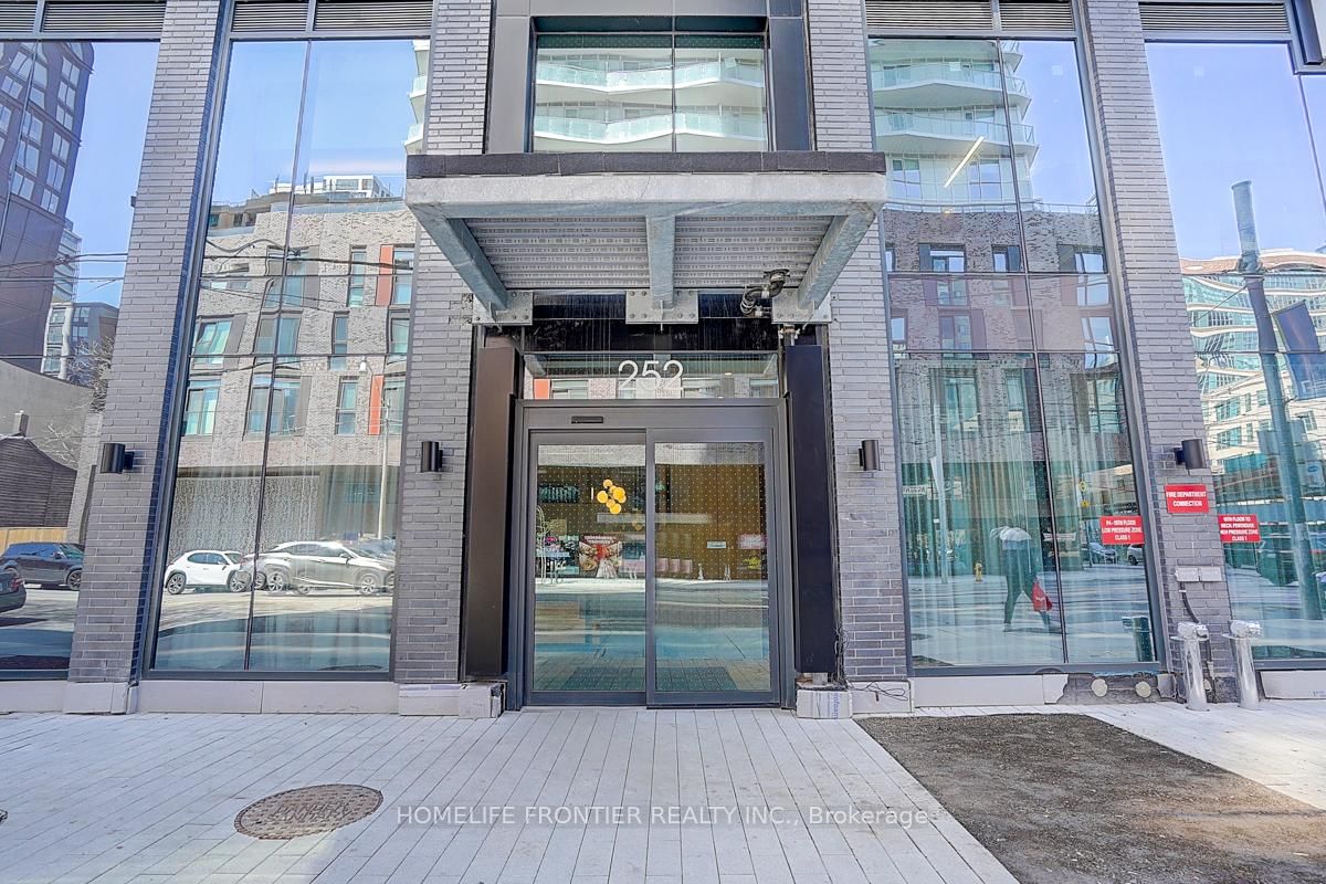 252 Church Street, Unit 4016 - Photo 3