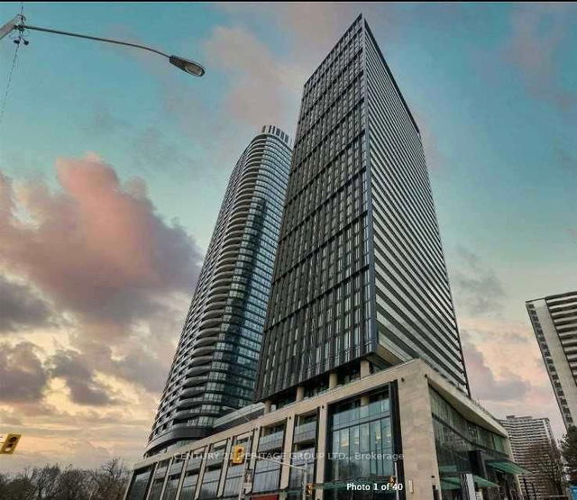 306 - 575 Bloor Street