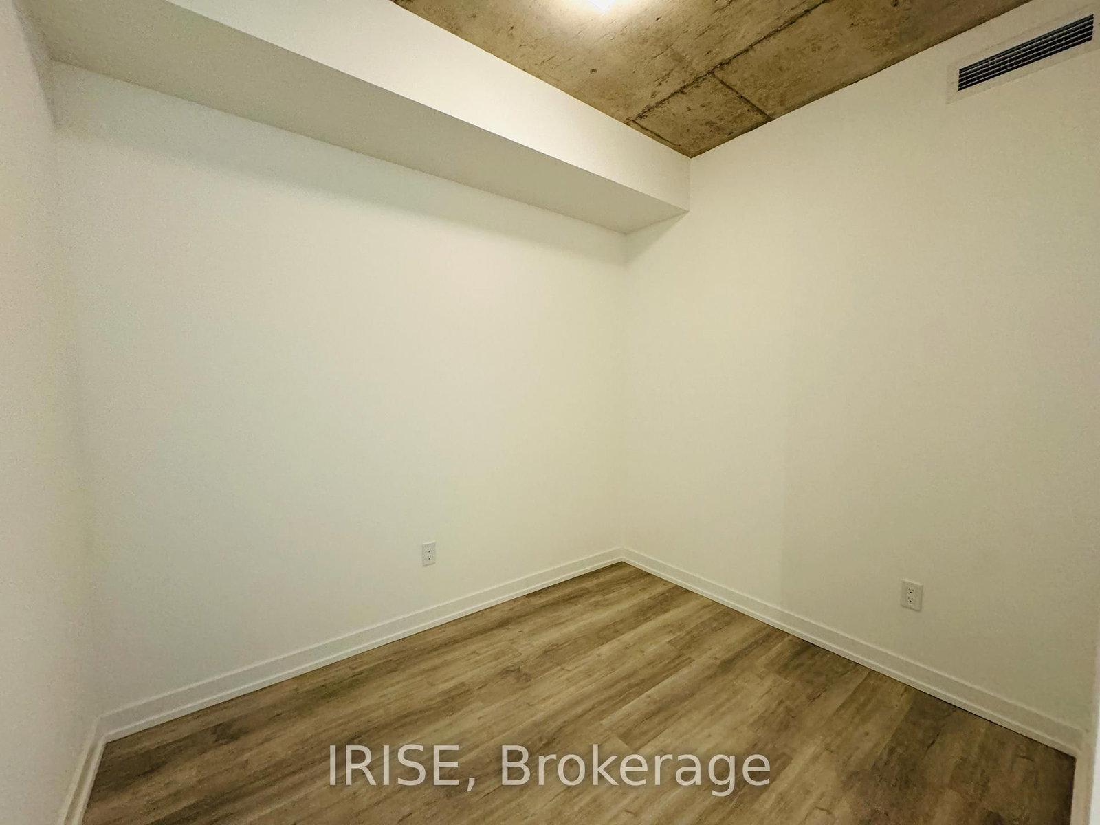 28 Eastern Avenue, Unit 1001 - Photo 9