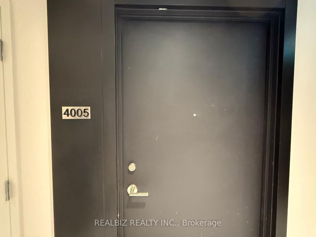 4005 - 252 Church Street