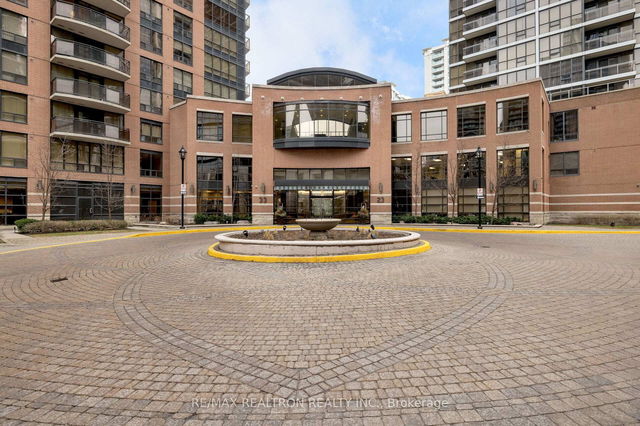 3401 - 33 Sheppard Avenue