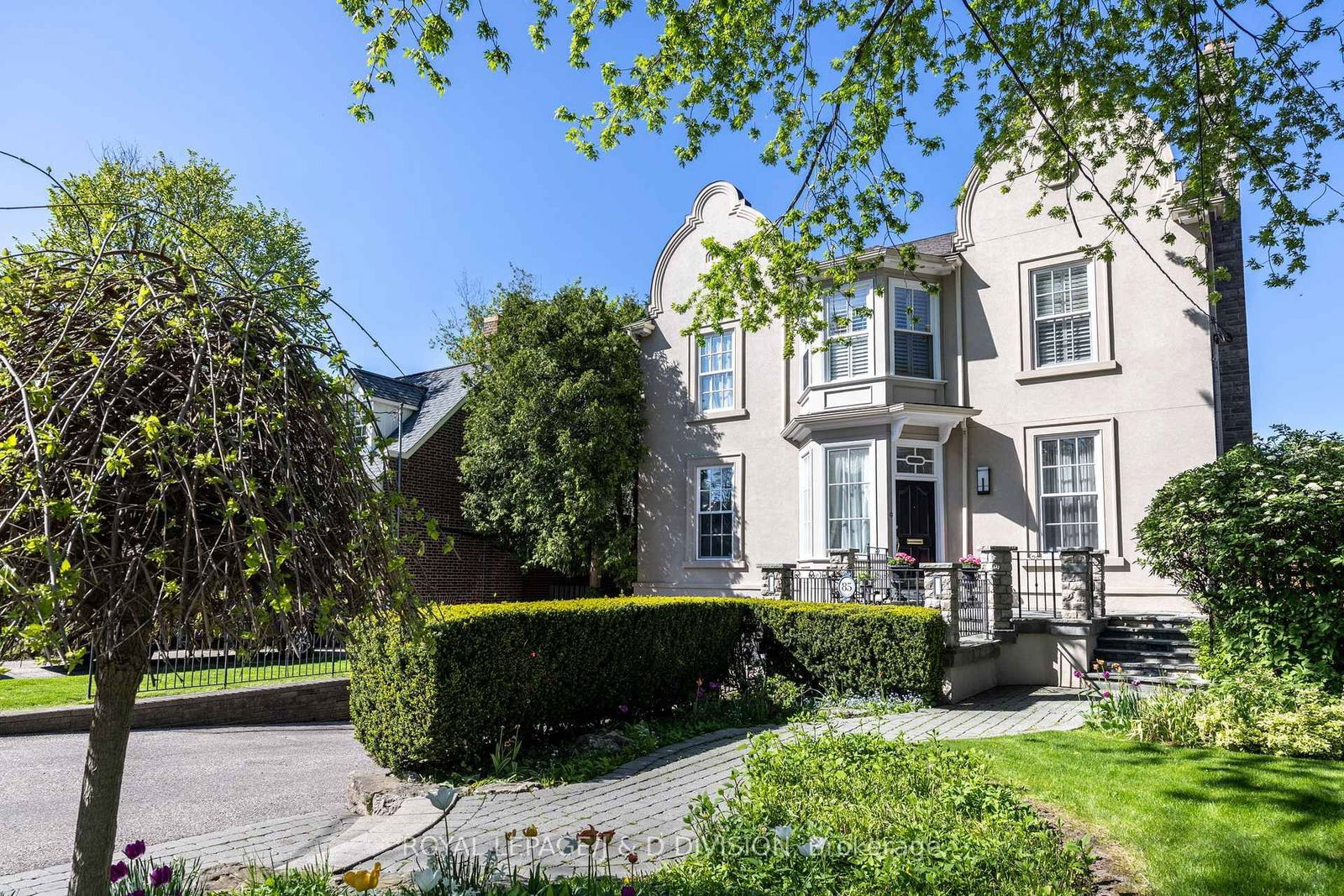 Detached House for sale at 85 Joicey Boulevard, Toronto, Bedford Park-Nortown, M5M 2T4 - MLS: C12125774