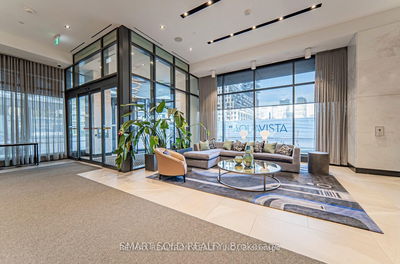 Unit 719 — 1 Edgewater Dr, Toronto - Waterfront Communities C8 image-0-3