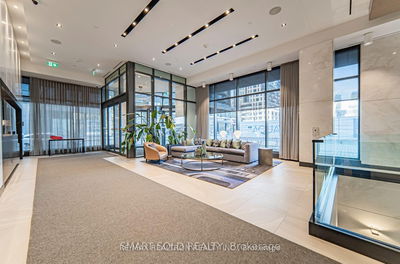 Unit 719 — 1 Edgewater Dr, Toronto - Waterfront Communities C8 image-0-4