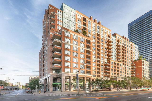 1401 - 887 Bay Street