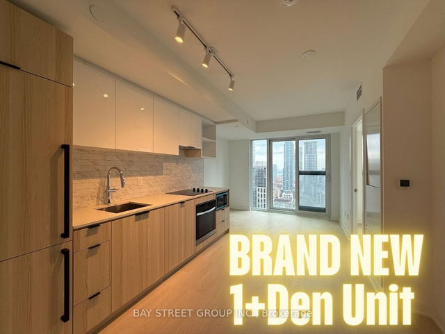 2812 - 252 Church Street