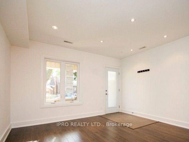 Main/Upper - 305 Winona Drive