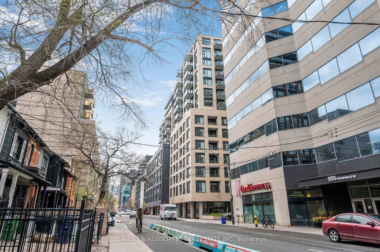 Condo for sale at 735-543 Richmond Street, Toronto, Waterfront Communities C1, M5V 0W9 - MLS: C12126692