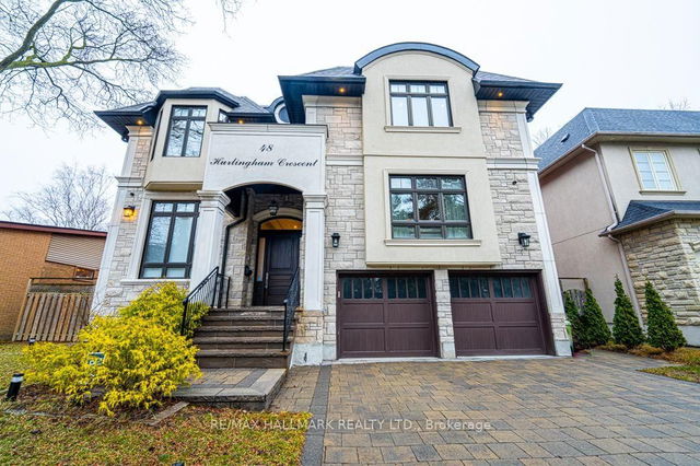 48 Hurlingham Crescent