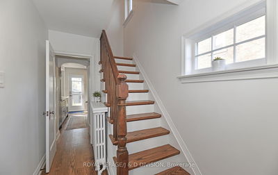 175 Donlea Dr, Toronto - Leaside image-0-3