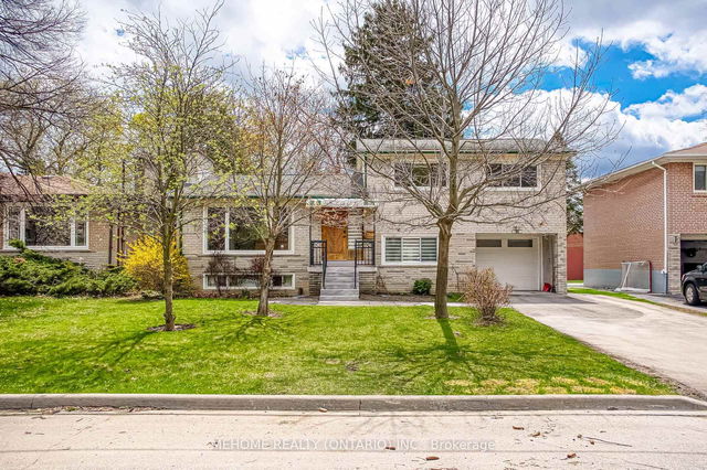 25 Urbandale Avenue