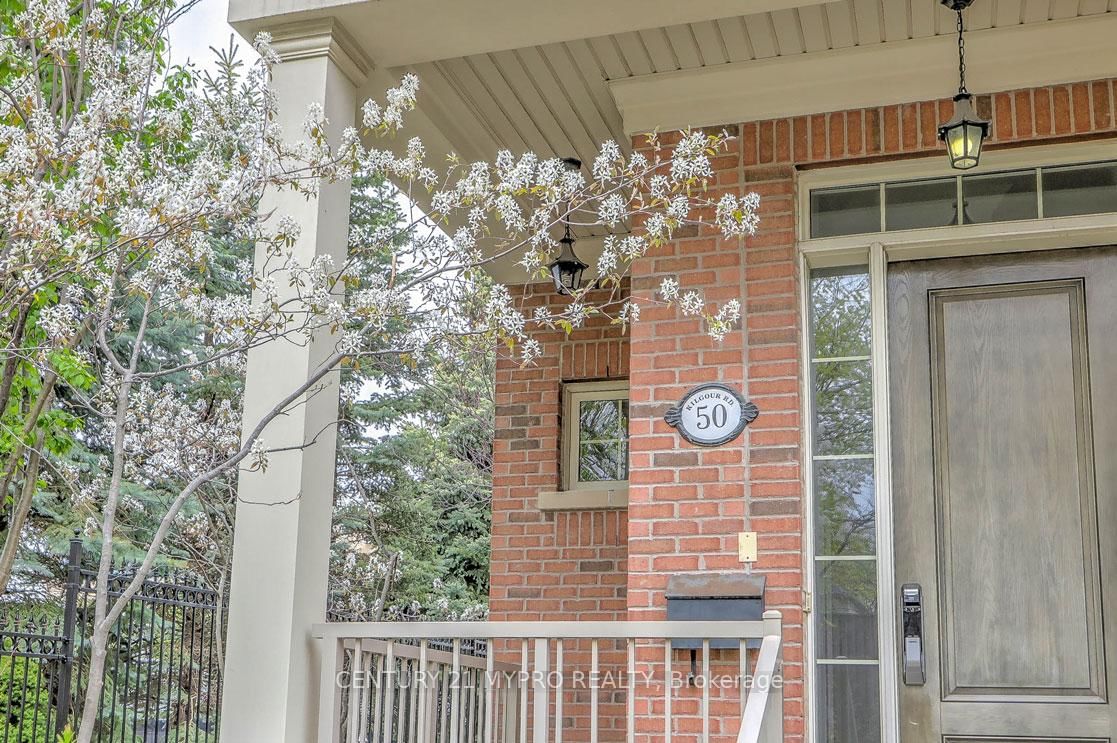 Townhouse for lease at 50 Kilgour Road, Toronto, Bridle Path-Sunnybrook-York Mills, M4G 0A9 - MLS: C12127990