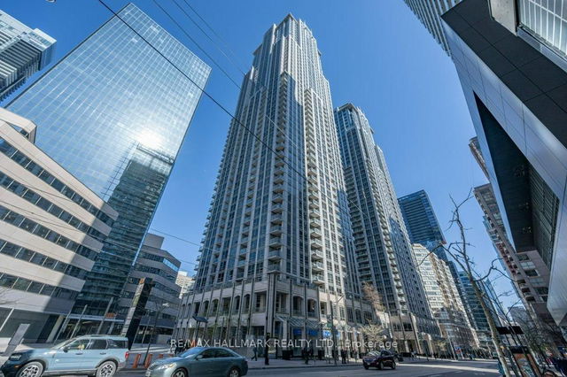 801 - 763 Bay Street