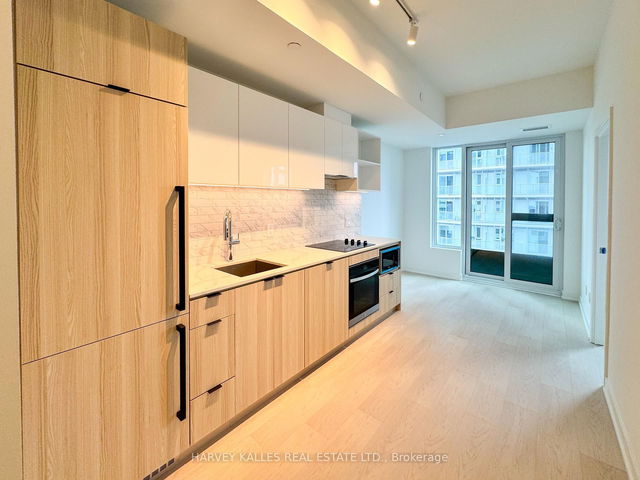 3109 - 252 Church Street