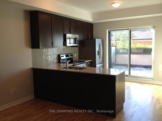 202 - 724 Sheppard Avenue