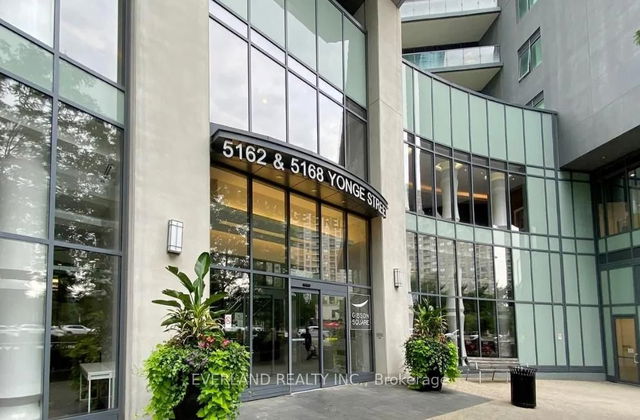 902 - 5162 Yonge Street