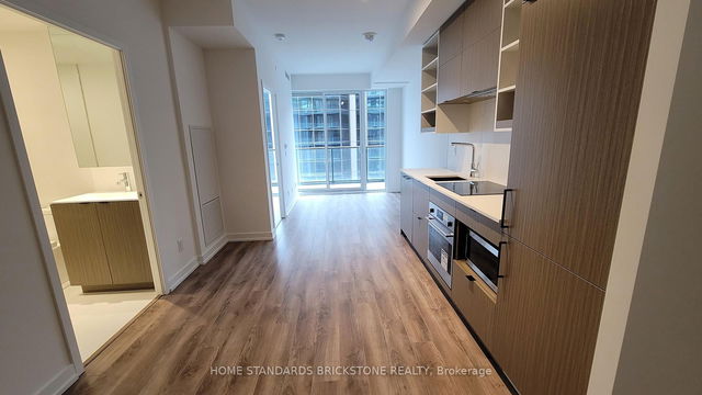 1304 - 20 Edward Street