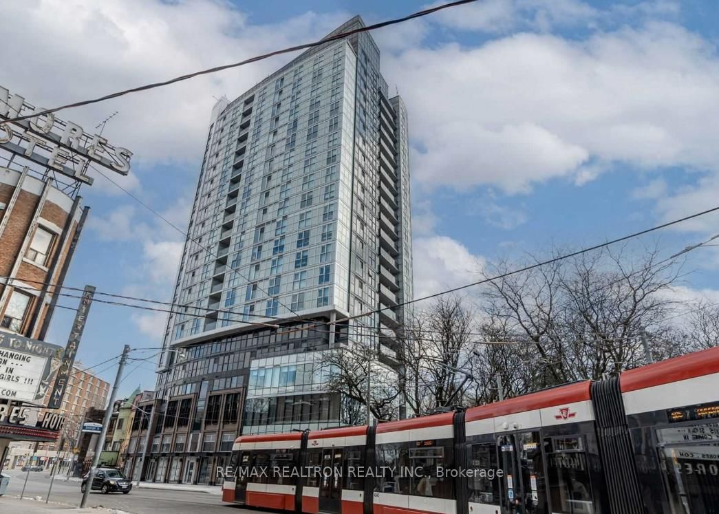 Condo for lease at 1011-219 Dundas Street, Toronto, Moss Park, M5A 0V1 - MLS: C12128477