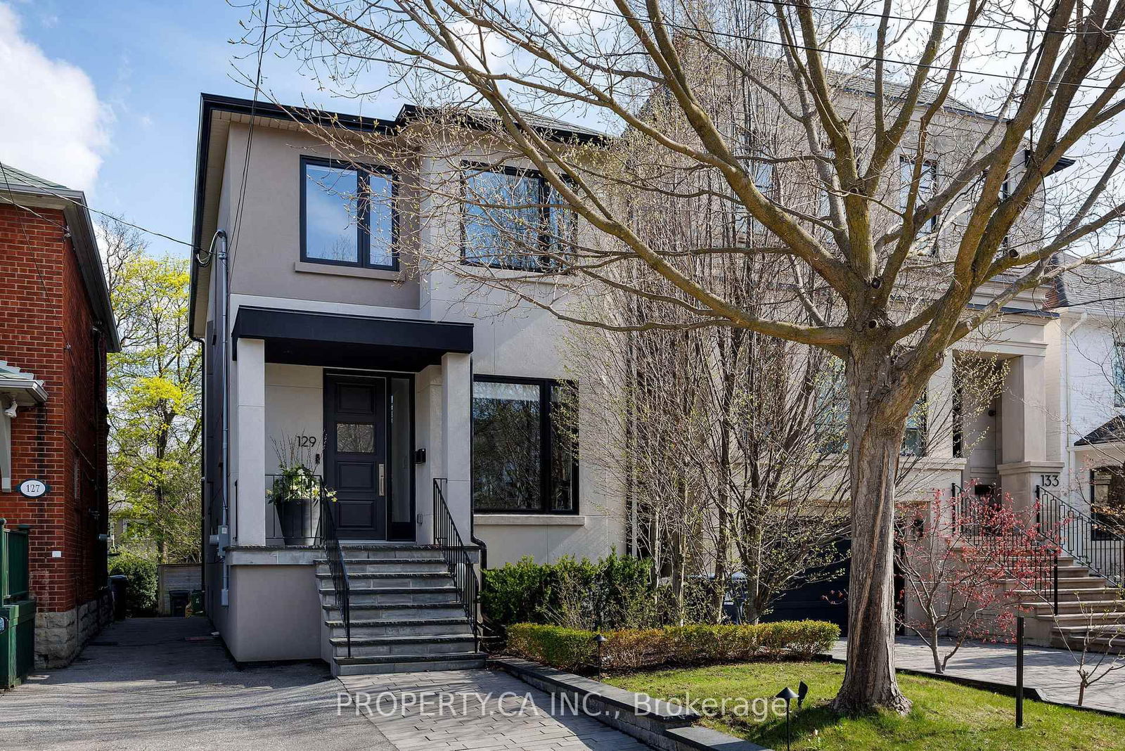 Detached House for sale at 129 Fairlawn Avenue, Toronto, Lawrence Park North, M5M 1S9 - MLS: C12128690